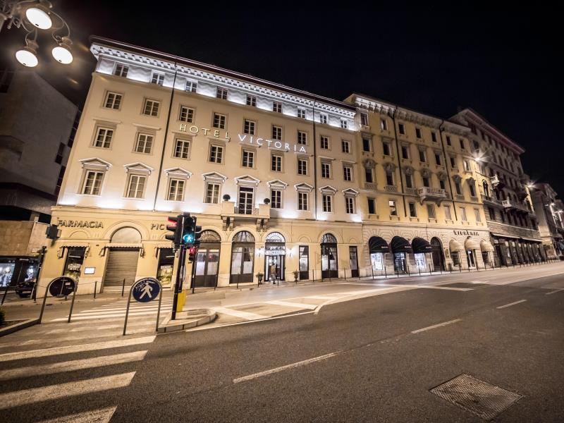 Victoria Hotel Letterario Trieste Exteriör bild
